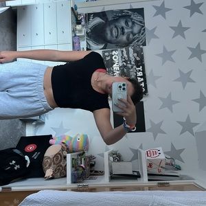 Black baby tee